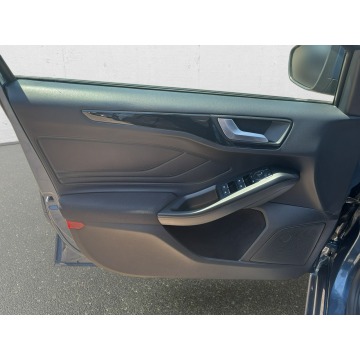 Ford Focus  Kombi 2024,  1.0 benzyna, automat - Na sprzedaż za 86 850 zł - Warszawa - zdjęcie 10