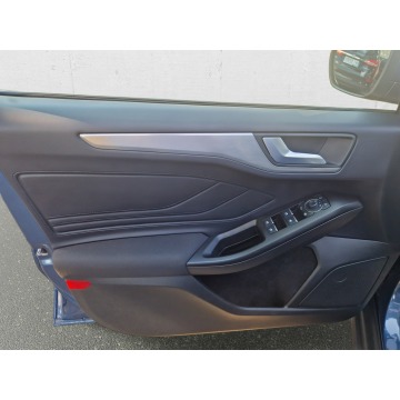 Ford Focus  Kombi 2024,  1.0 benzyna, automat - Na sprzedaż za 83 850 zł - Warszawa - zdjęcie 10