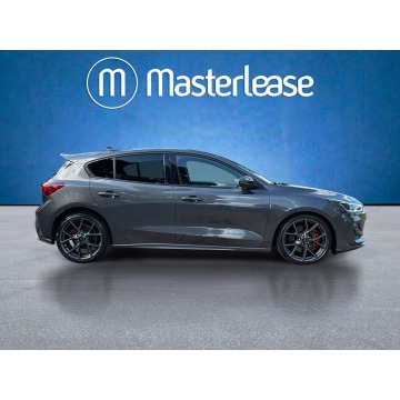 Ford Focus  Hatchback 2024,  2.3 benzyna, automat - Na sprzedaż za 134 850 zł - Warszawa - zdjęcie 4