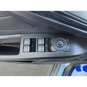 Ford Focus  Hatchback 2024,  2.3 benzyna, automat - Na sprzedaż za 134 850 zł - Warszawa - zdjęcie 11