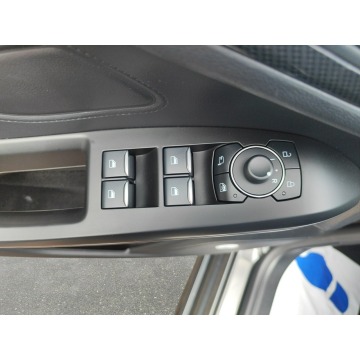 Ford Focus  Hatchback 2024,  2.3 benzyna, automat - Na sprzedaż za 139 850 zł - Warszawa - zdjęcie 11