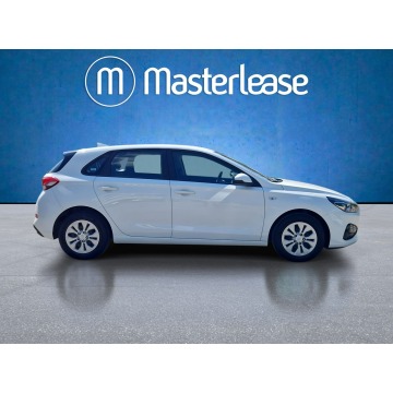 Hyundai i30  Hatchback 2020,  1.5 benzyna - Na sprzedaż za 39 850 zł - Warszawa - zdjęcie 4