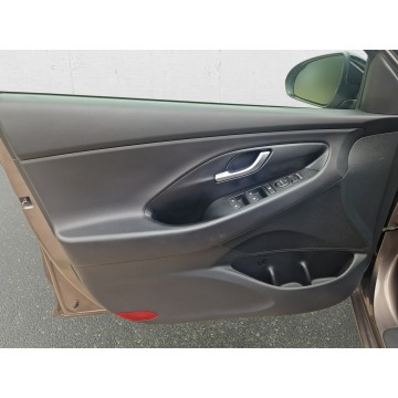 Hyundai i30  Hatchback 2023,  1.0 benzyna - Na sprzedaż za 59 850 zł - Warszawa - zdjęcie 10