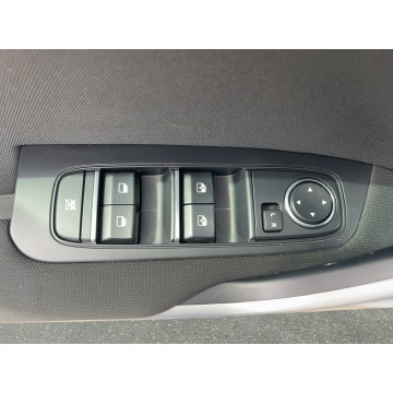 Kia Ceed  Kombi 2022,  1.0 benzyna - Na sprzedaż za 42 850 zł - Warszawa - zdjęcie 11