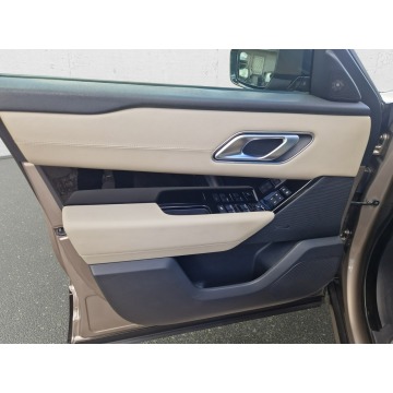 Land Rover Range Rover Velar  SUV 2021,  2.0 benzyna, automat - Na sprzedaż za 189 850 zł - Warszawa - zdjęcie 10