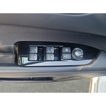 Mazda CX-5  SUV 2024,  2.0 benzyna, automat - Na sprzedaż za 144 850 zł - Warszawa - zdjęcie 11