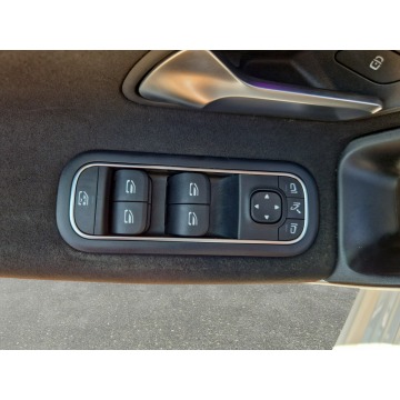 Mercedes - Benz A-klasa  Hatchback 2024,  1.3 benzyna, automat - Na sprzedaż za 126 850 zł - Warszawa - zdjęcie 11