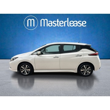 Nissan Leaf  Hatchback 2021 elektryczny, automat - Na sprzedaż za 52 850 zł - Warszawa - zdjęcie 8