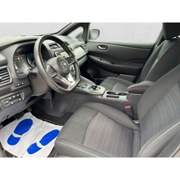 Nissan Leaf  Hatchback 2021 elektryczny, automat - Na sprzedaż za 52 850 zł - Warszawa - zdjęcie 12