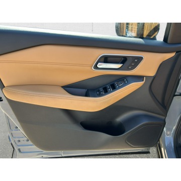 Nissan X-Trail  SUV 2022,  1.5 hybryda, automat - Na sprzedaż za 149 850 zł - Warszawa - zdjęcie 10
