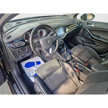 Opel Astra  Hatchback 2018,  1.6 benzyna, automat - Na sprzedaż za 52 850 zł - Warszawa - zdjęcie 12