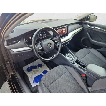 Skoda Octavia  Kombi 2023,  2.0 diesel, automat - Na sprzedaż za 87 850 zł - Warszawa - zdjęcie 12