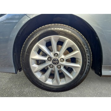 Toyota Corolla  Sedan/Limuzyna 2022,  1.5 benzyna - Na sprzedaż za 64 850 zł - Warszawa - zdjęcie 9