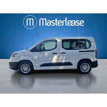 Toyota ProAce  Minivan/Van 2021,  1.5 diesel - Na sprzedaż za 67 850 zł - Warszawa - zdjęcie 8