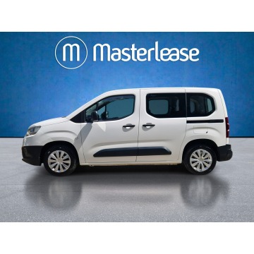 Toyota ProAce  Minivan/Van 2021,  1.5 diesel - Na sprzedaż za 59 850 zł - Warszawa - zdjęcie 8