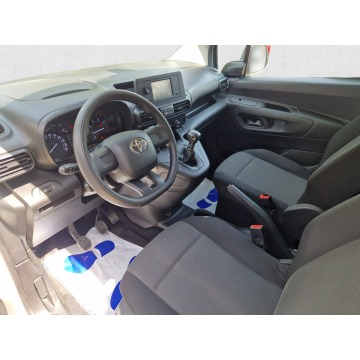 Toyota ProAce  Minivan/Van 2021,  1.5 diesel - Na sprzedaż za 59 850 zł - Warszawa - zdjęcie 12