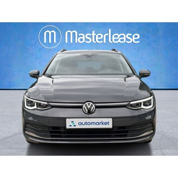Volkswagen Golf  Kombi 2022,  1.5 benzyna - Na sprzedaż za 79 850 zł - Warszawa - zdjęcie 2