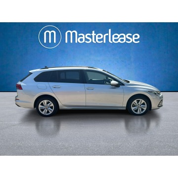 Volkswagen Golf  Kombi 2023,  2.0 diesel - Na sprzedaż za 63 850 zł - Warszawa - zdjęcie 4