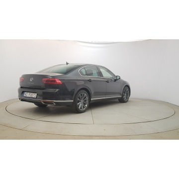 Volkswagen Passat  Sedan/Limuzyna 2022,  2.0 benzyna, automat - Na sprzedaż za 129 850 zł - Warszawa - zdjęcie 6