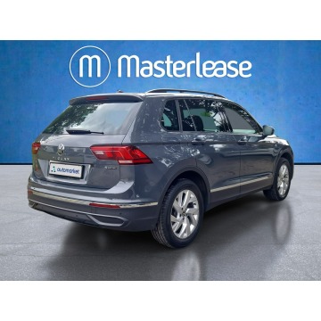 Volkswagen Tiguan  SUV 2022,  2.0 diesel, automat - Na sprzedaż za 108 850 zł - Warszawa - zdjęcie 5