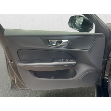 Volvo V60  Kombi 2020,  2.0 diesel, automat - Na sprzedaż za 79 850 zł - Warszawa - zdjęcie 10