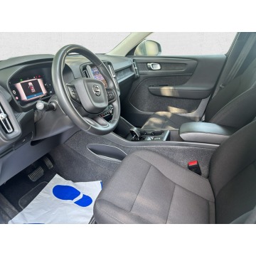 Volvo   SUV 2023,  2.0 benzyna, automat - Na sprzedaż za 114 850 zł - Warszawa - zdjęcie 12