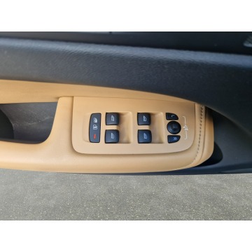Volvo   SUV 2024,  2.0 diesel, automat - Na sprzedaż za 500,00 zł - Warszawa - zdjęcie 11