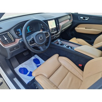 Volvo   SUV 2024,  2.0 diesel, automat - Na sprzedaż za 500,00 zł - Warszawa - zdjęcie 12