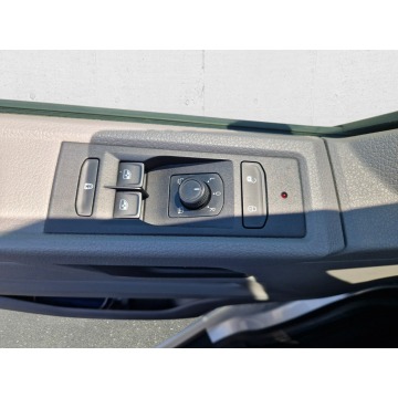 Volkswagen Transporter 2021,  2.0 diesel - Na sprzedaż za 109 850 zł - Warszawa - zdjęcie 11