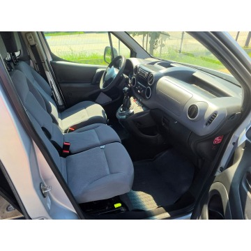Peugeot Partner  Minivan/Van 2012,  1.6 diesel - Na sprzedaż za 15 500 zł - Pabianice - zdjęcie 8