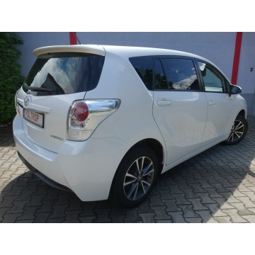 Toyota Verso  Kombi 2013,  1.6 benzyna - Na sprzedaż za 35 900 zł - Częstochowa - zdjęcie 5