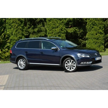 Volkswagen Passat  Kombi 2012,  2.0 diesel - Na sprzedaż za 30 900 zł - Ostrów Mazowiecka - zdjęcie 10