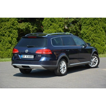 Volkswagen Passat  Kombi 2012,  2.0 diesel - Na sprzedaż za 30 900 zł - Ostrów Mazowiecka - zdjęcie 11