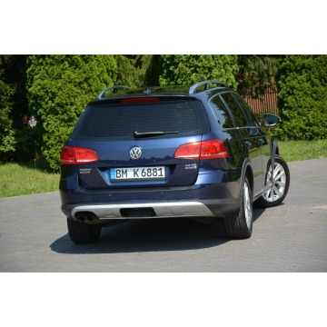 Volkswagen Passat  Kombi 2012,  2.0 diesel - Na sprzedaż za 30 900 zł - Ostrów Mazowiecka - zdjęcie 12