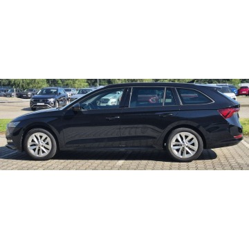 Skoda Octavia  Kombi 2020,  1.5 benzyna - Na sprzedaż za 73 000 zł - Studzienice - zdjęcie 8