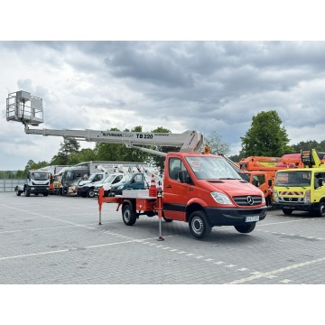 Mercedes - Benz Sprinter 2010,  2.5 diesel - Na sprzedaż za 252 150 zł - Widełki - zdjęcie 5