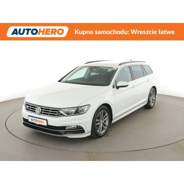 Volkswagen Passat Variant - R-Line DSG navi klima auto grzane fotele kamera i czujnii parkowania