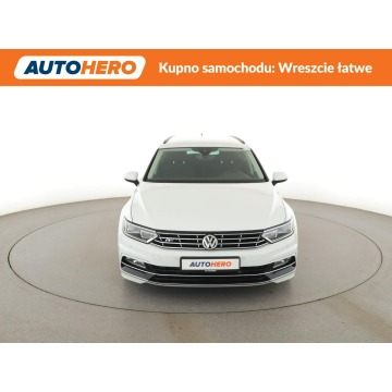 Volkswagen Passat  Kombi 2019,  2.0 diesel, automat - Na sprzedaż za 66 300 zł - Warszawa - zdjęcie 11