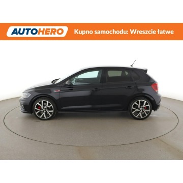 Volkswagen Polo  Hatchback 2020,  2.0 benzyna, automat - Na sprzedaż za 70 900 zł - Warszawa - zdjęcie 2