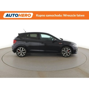 Volkswagen Polo  Hatchback 2020,  2.0 benzyna, automat - Na sprzedaż za 70 900 zł - Warszawa - zdjęcie 9