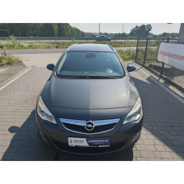 Opel Astra  Kombi 2012,  1.4 benzyna - Na sprzedaż za 18 800 zł - Lipówki - zdjęcie 3