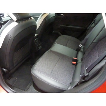 Renault Captur  SUV 2022,  1.3 benzyna, automat - Na sprzedaż za 79 900 zł - Wągrowiec - zdjęcie 11