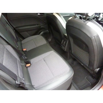 Renault Captur  SUV 2022,  1.3 benzyna, automat - Na sprzedaż za 79 900 zł - Wągrowiec - zdjęcie 12