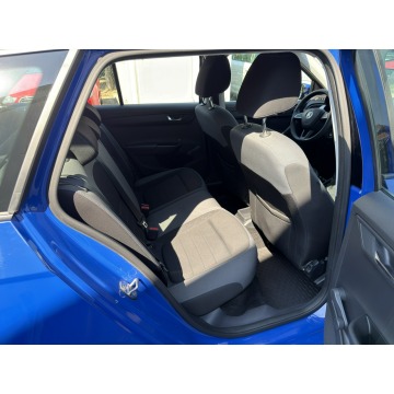 Skoda Fabia  Kombi 2020,  1.0 benzyna - Na sprzedaż za 31 900 zł - Gdów - zdjęcie 9