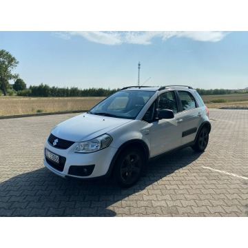 Suzuki SX4 - naped 4x4 - 2.0diesel - 180tys przebiegu