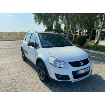 Suzuki SX4  Hatchback 2011,  2.0 diesel - Na sprzedaż za 13 999 zł - Głogów - zdjęcie 2