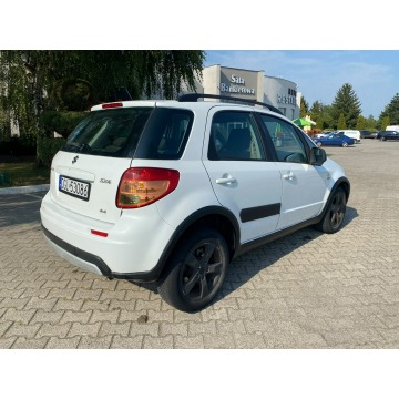 Suzuki SX4  Hatchback 2011,  2.0 diesel - Na sprzedaż za 13 999 zł - Głogów - zdjęcie 4