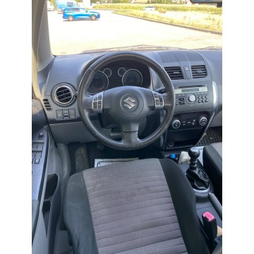 Suzuki SX4  Hatchback 2011,  2.0 diesel - Na sprzedaż za 13 999 zł - Głogów - zdjęcie 7