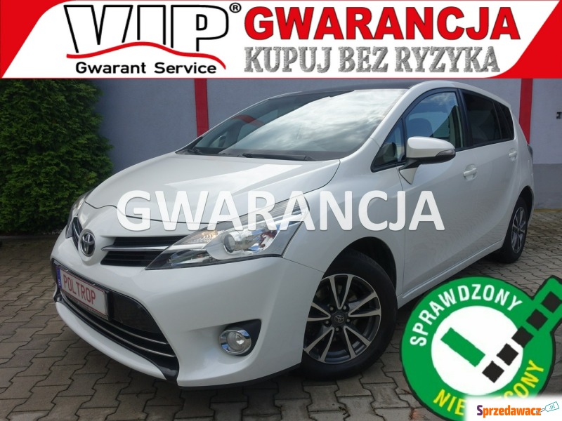 Toyota Verso  Kombi 2013,  1.6 benzyna - Na sprzedaż za 35 900 zł - Częstochowa