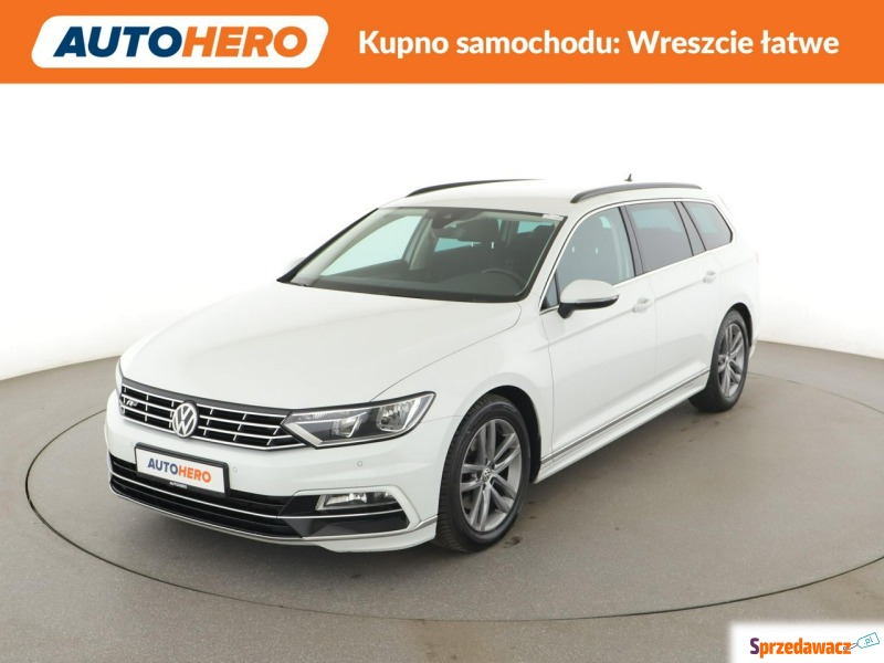 Volkswagen Passat  Kombi 2019,  2.0 diesel, automat - Na sprzedaż za 66 300 zł - Warszawa